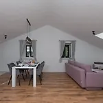 Apartment Lungo Mare, Centar